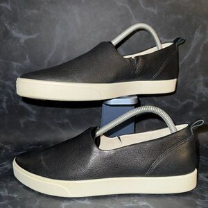 Ecco Gillian Slip On Fashion Loafer Pointed Flats Black Leather Womens Size 9